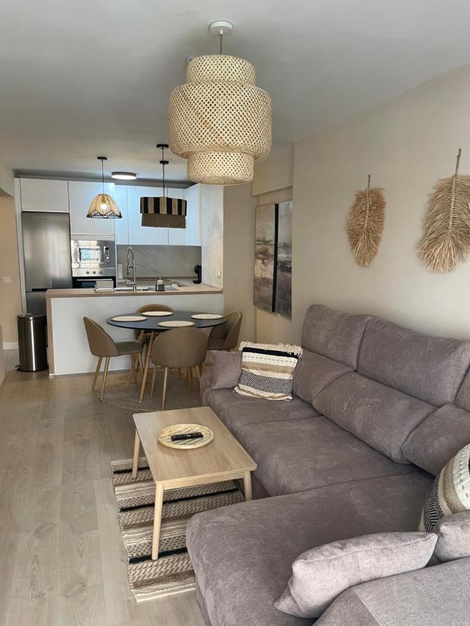 Piso Centrico En Calle Luis Vives 1, Benalmádena Eksteriør billede