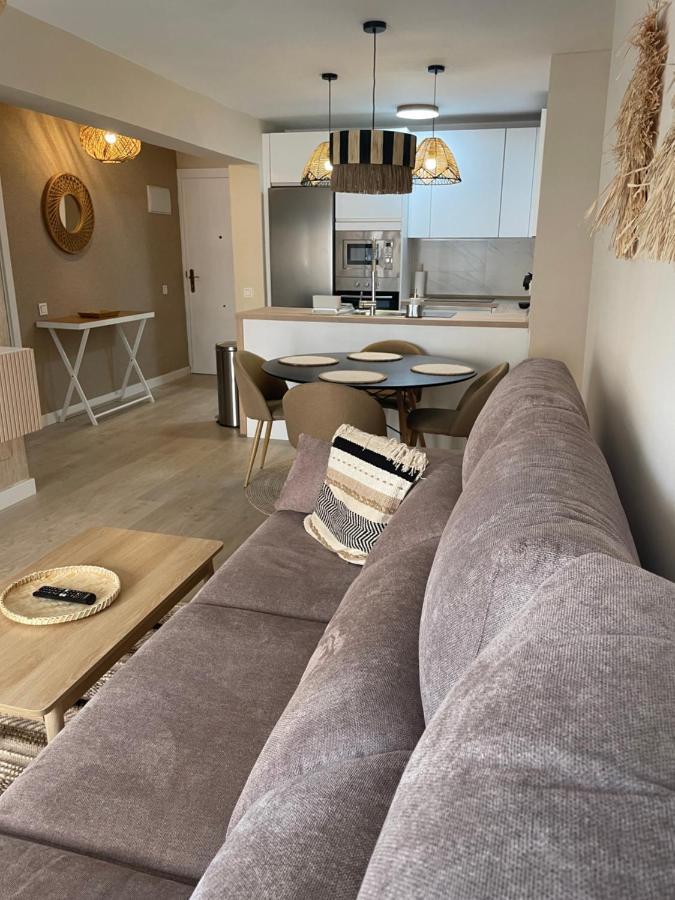 Piso Centrico En Calle Luis Vives 1, Benalmádena Eksteriør billede